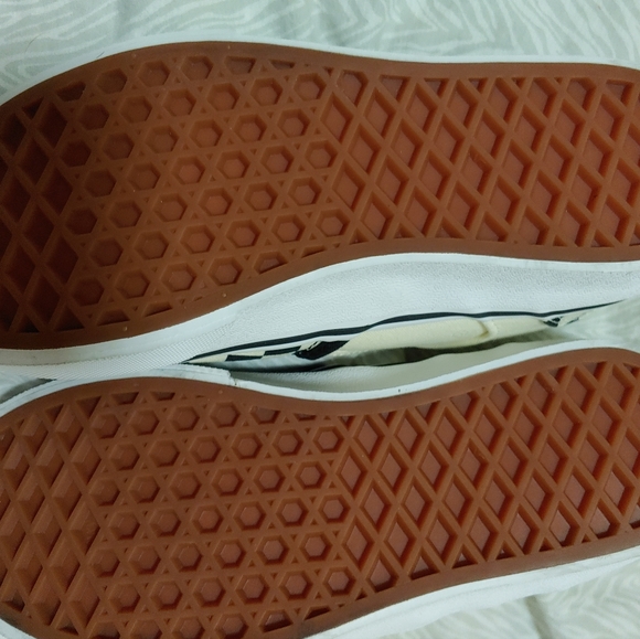 Vans Checker Board slip on youth size 2 shoes - Picture 6 of 7
